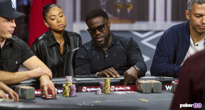 “天选”Robl再显神威:凯文·哈特11张outs跑两遍也没中