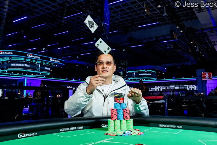 陈东赛后采访:仅战两场限注赛事登顶WSOP,感谢国内牌友助威