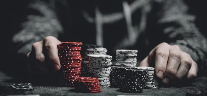 错误四：转牌河牌发出公对时强行开枪