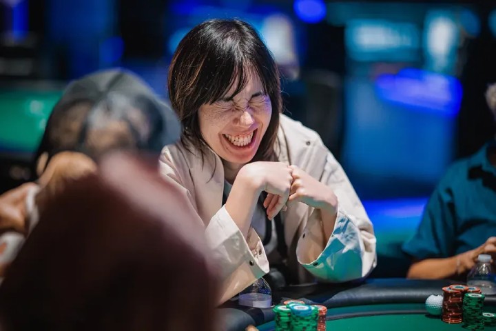 麻将高手登顶WSOP女子锦标赛!离职女工程师第二次参赛即夺冠