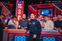 单挑时接受场外指导，2024年WSOP主赛冠军引争议