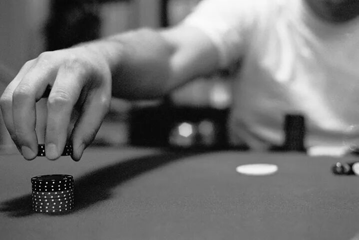 德扑进阶必学的“轻3bet”战术,让你重新掌握主动权